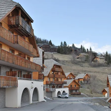 Duplex 6 Pers. Avec Balcon Et Parking A Pra Loup - Fr-1-504-95 Apartment *